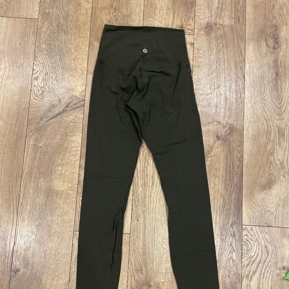 Lululemon Aligns - Picture 1 of 3
